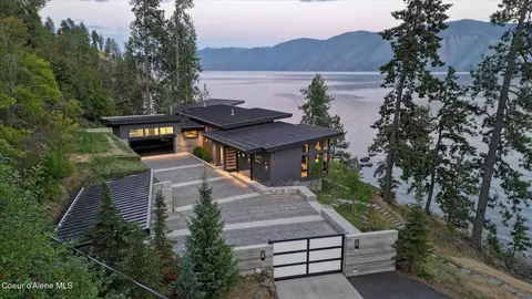 45 Lower Rock Hbr, Sagle, ID 83860
