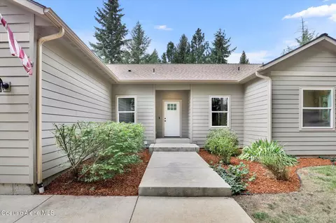 32929 N 12th Ave, Spirit Lake, ID 83869