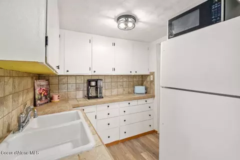 Kitchen - 259 Copper St, Mullan, ID 83846 photo 2 of 2