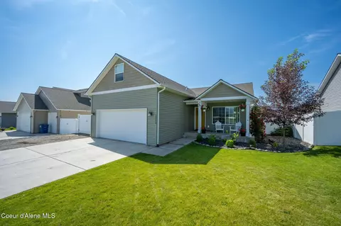12150 W Renshaw Ave, Post Falls, ID 83854