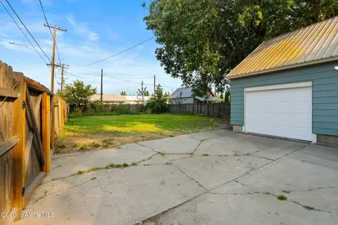 726 6th Ave, Sandpoint, ID 83864 photo 28