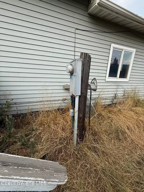 Exterior - 427 7th St, Plummer, ID 83851 photo 3 of 9