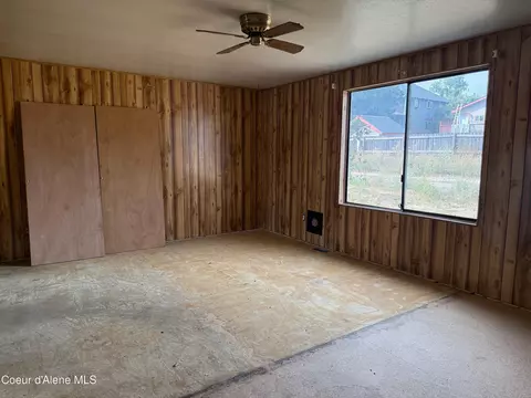 Living - 427 7th St, Plummer, ID 83851 photo 3 of 8
