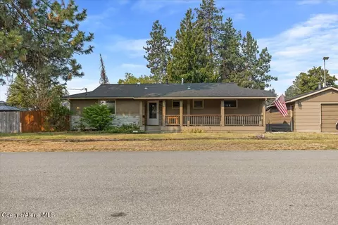 1505 N Lincoln St, Post Falls, ID 83854