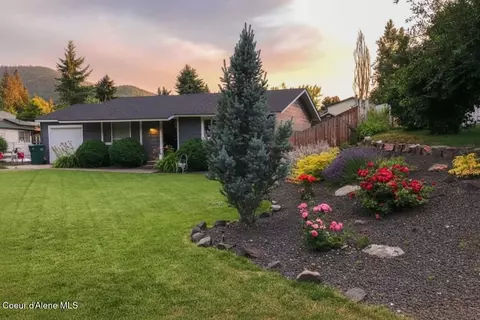 841 S Rainbow Rd, Coeur D'alene, ID 83814