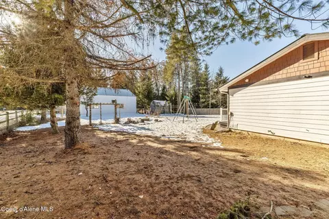 Exterior - 22 Robin Dr, Sagle, ID 83860 photo 4 of 12