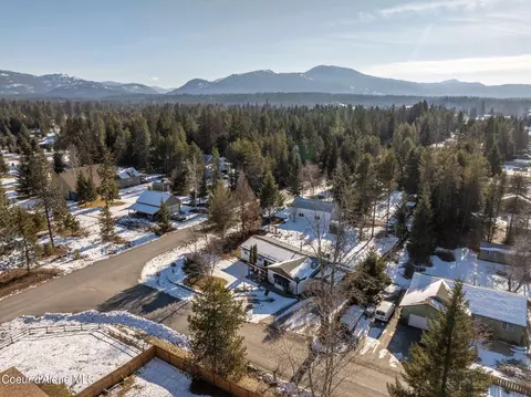 View/Area - 22 Robin Dr, Sagle, ID 83860 photo 3 of 8