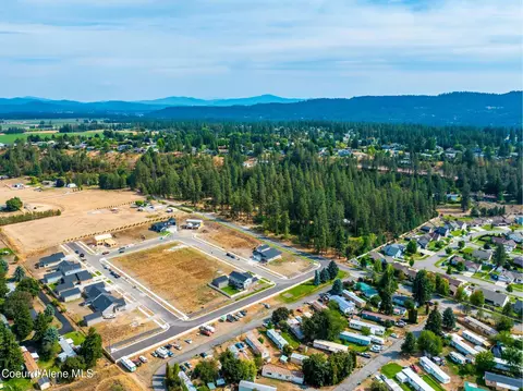 View/Area - 4422 E Savea Ln, Post Falls, ID 83854 photo 10 of 13