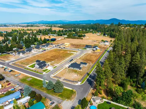 View/Area - 4422 E Savea Ln, Post Falls, ID 83854 photo 1 of 13