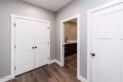 Entry Way - 4422 E Savea Ln, Post Falls, ID 83854 photo 4 of 5