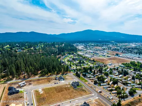 View/Area - 4422 E Savea Ln, Post Falls, ID 83854 photo 2 of 13