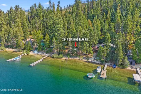 224 N Diamond Park Rd, Coolin, ID 83821