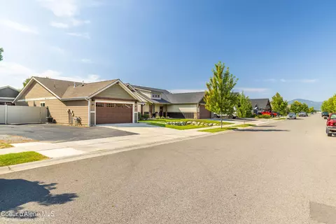 1639 N Fordham St, Post Falls, ID 83854 photo 3