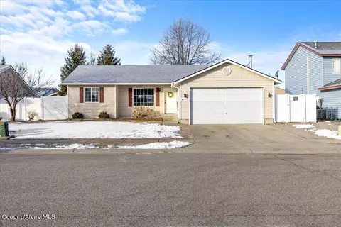 14095 N Lauren Loop, Rathdrum, ID 83858