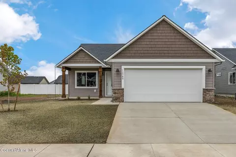 27 Bingham Way, Priest River, ID 83856