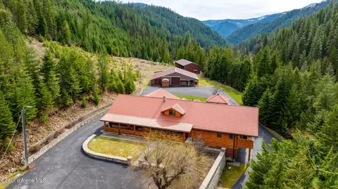 1706 Nine Mile Rd, Wallace, ID 83873