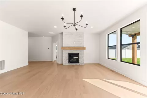 4014 N June Bug St, Post Falls, ID 83854 photo 13