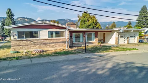 1402 Jefferson Ave, Saint Maries, ID 83861