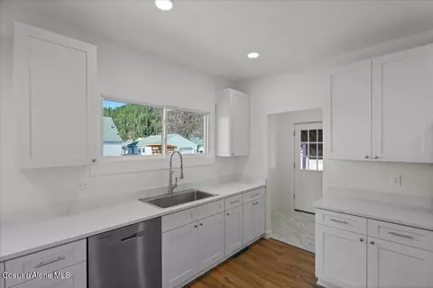 Kitchen - 138 W Riverside Ave, Kellogg, ID 83837 photo 1 of 2