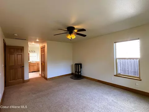 Living - 1126 Elderberry Ave, Sandpoint, ID 83864 photo 3 of 3