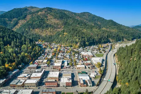 View/Area - 124 King St, Wallace, ID 83873 photo 2 of 2