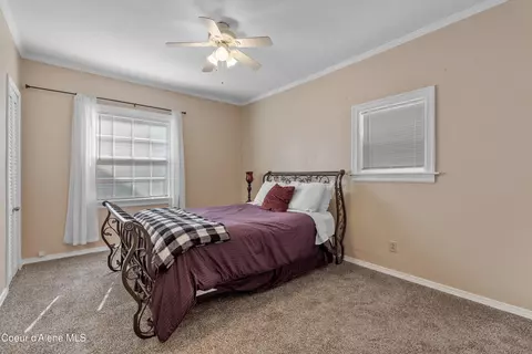 Bedroom - 124 King St, Wallace, ID 83873 photo 1 of 6