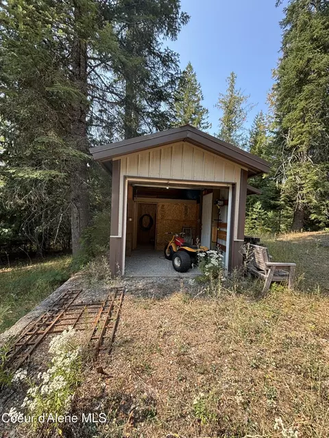 16789 W Left Fork Rd, Hauser, ID 83854 photo 4