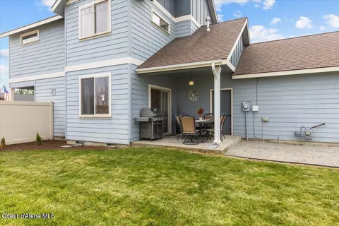 Exterior - 2989 N Durrow Loop, Post Falls, ID 83854 photo 5 of 9