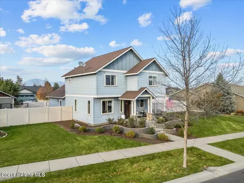 Exterior - 2989 N Durrow Loop, Post Falls, ID 83854 photo 2 of 9