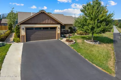 310 Seven Sisters Dr, Kootenai, ID 83840