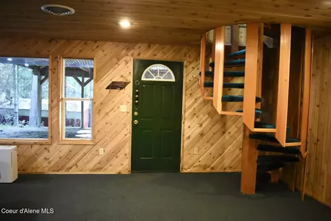 Entry Way - 294 Fall Creek Rd, Naples, ID 83847 photo 1 of 1