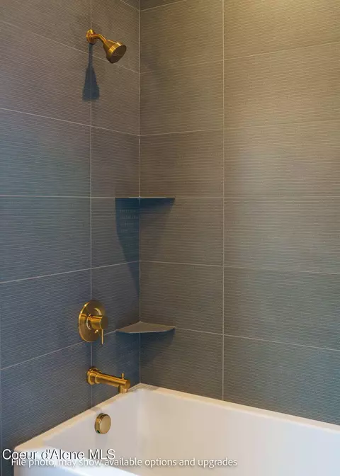Bath - 1080 E Sleeping Deer Ave, Hayden, ID 83835 photo 8 of 9