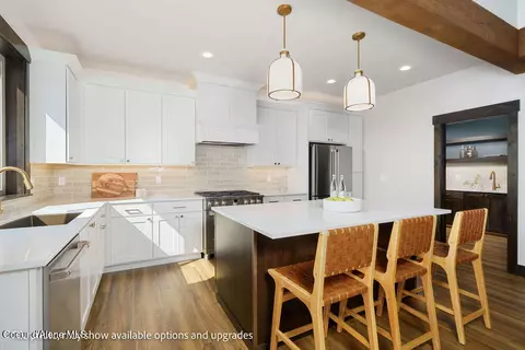 Kitchen - 1080 E Sleeping Deer Ave, Hayden, ID 83835 photo 3 of 7