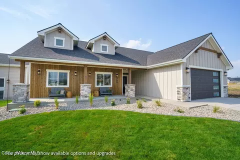 968 W Cordgrass Ln, Post Falls, ID 83854