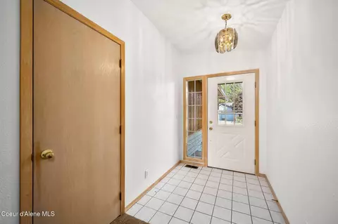 Entry Way - 1601 N Pine St, Post Falls, ID 83854 photo 1 of 1