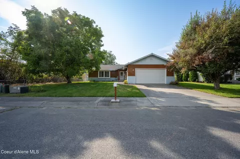 Exterior - 1601 N Pine St, Post Falls, ID 83854 photo 1 of 11