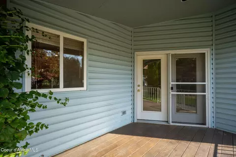 Exterior - 1601 N Pine St, Post Falls, ID 83854 photo 5 of 11