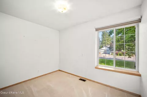 Bedroom - 1601 N Pine St, Post Falls, ID 83854 photo 3 of 4