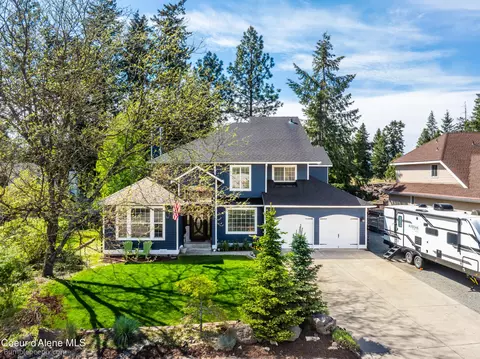 8385 N Selkirk Ct, Hayden, ID 83835