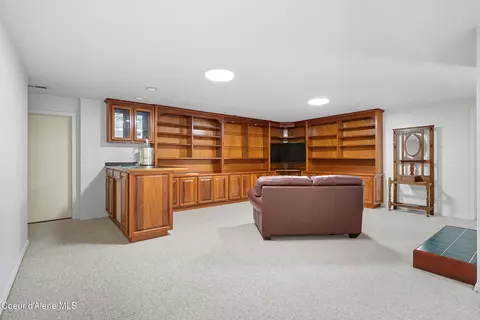 Living - 5811 E Shoreline Dr, Post Falls, ID 83854 photo 4 of 4