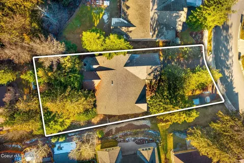 View/Area - 4303 Burns Ct, Sandpoint, ID 83864 photo 4 of 6