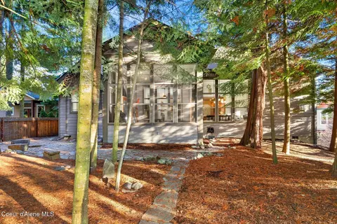 Exterior - 4303 Burns Ct, Sandpoint, ID 83864 photo 5 of 9