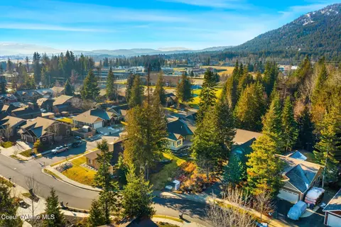 View/Area - 4303 Burns Ct, Sandpoint, ID 83864 photo 5 of 6