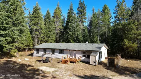 2332 W Smoke Tree Ave, Athol, ID 83801