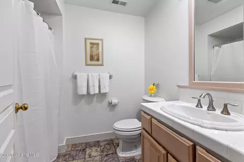 Bath - 4732 S Arrow Point Dr # 101, Harrison, ID 83833 photo 2 of 2
