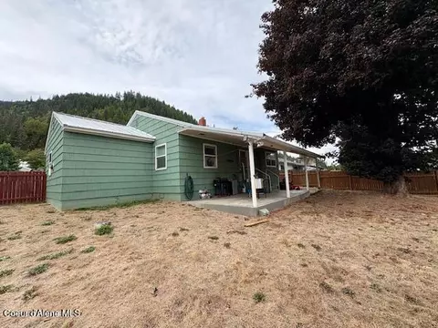 Exterior - 1154 E Larch Ave, Osburn, ID 83849 photo 4 of 5