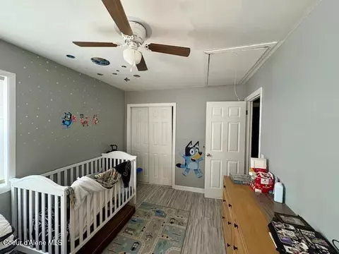 Bedroom - 1154 E Larch Ave, Osburn, ID 83849 photo 5 of 5