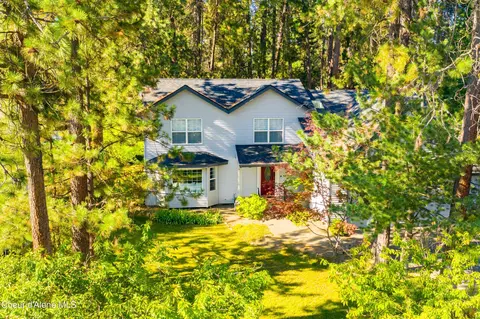 3823 N Player Dr, Coeur D'alene, ID 83815