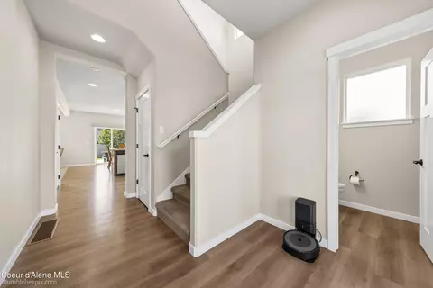Entry Way - 1992 W Malad Ave, Post Falls, ID 83854 photo 2 of 3