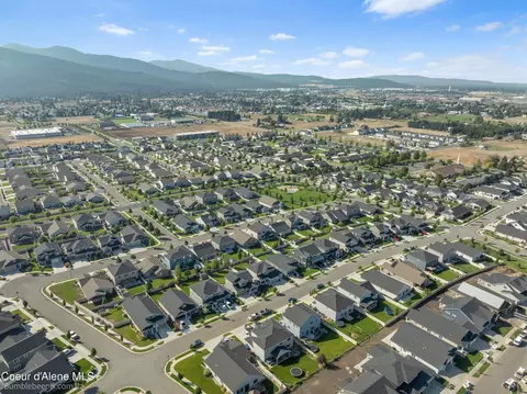 View/Area - 1992 W Malad Ave, Post Falls, ID 83854 photo 11 of 17